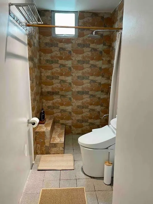 Apartment Tarzan In The City! In Avant Bgc Parking With Fee Manila