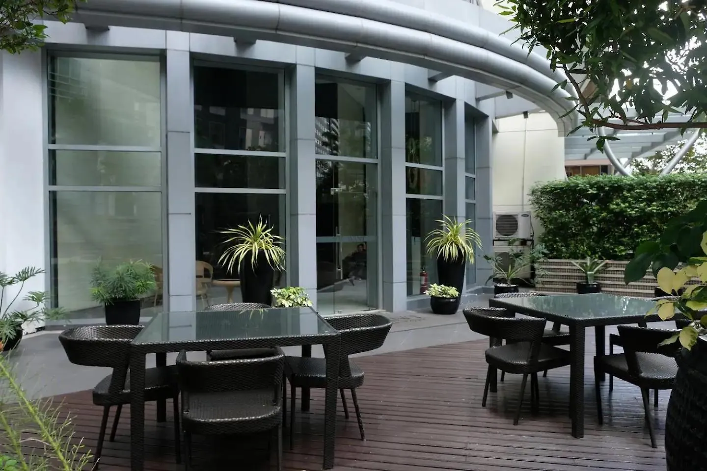 Apartment Tarzan In The City! In Avant Bgc Parking With Fee Manila Philippines
