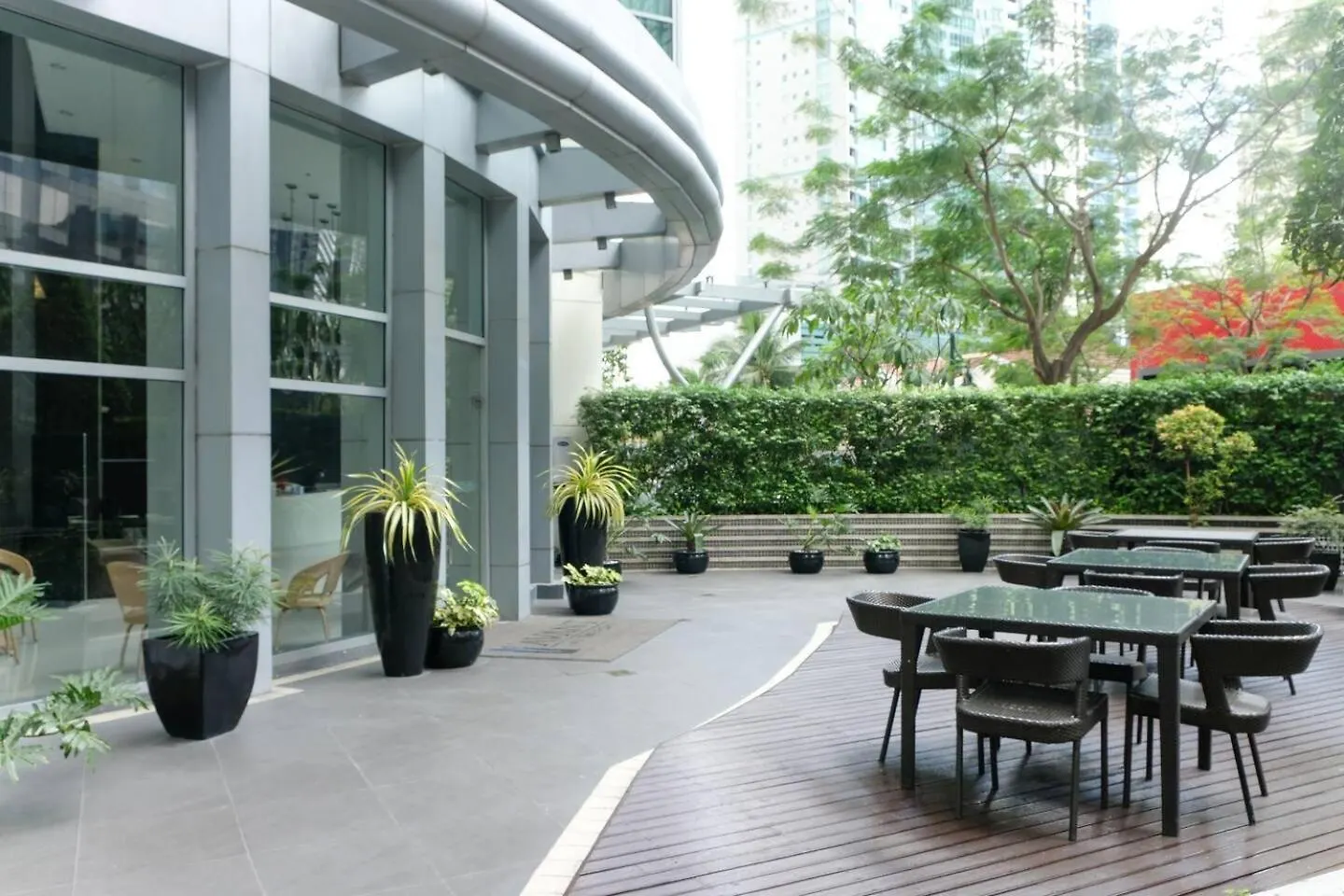 Tarzan In The City! In Avant Bgc Parking With Fee Manila Philippines
